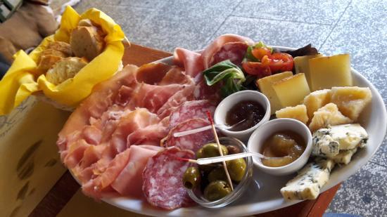 La Bicicletta Caffe & Salumi